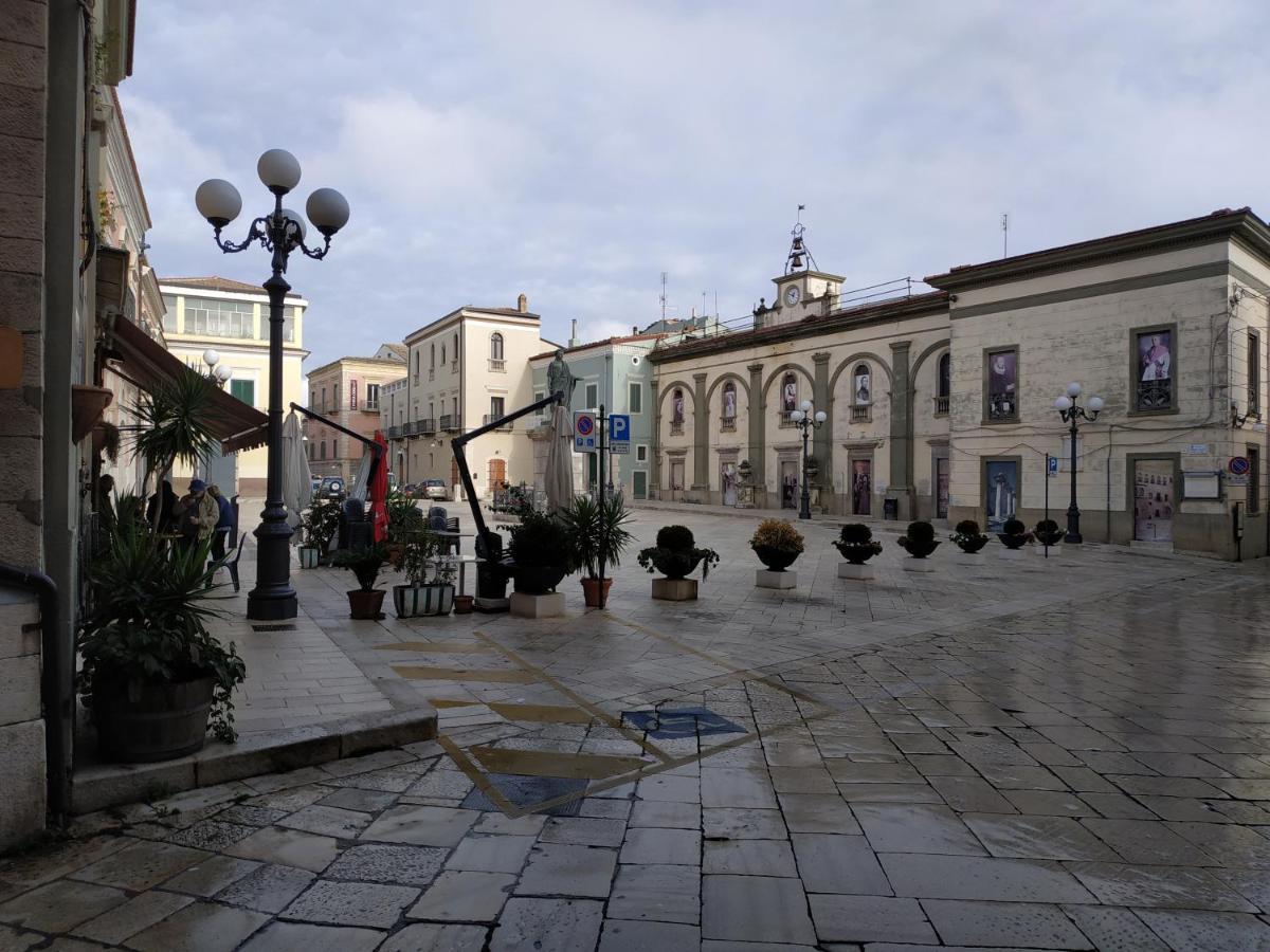 Bed And Breakfast In Piazza Orazio Venosa Exteriör bild